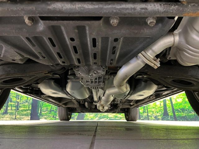 下回りがきれいなうちに、防錆加工の施工がオススメ。降雪地域はもちろん、沿岸部にお住いの方や、趣味でマリン・ウィンタースポーツをされる方にご好評いただいております。