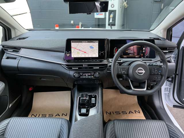 ノートオーラ1.2 G レザーエディション