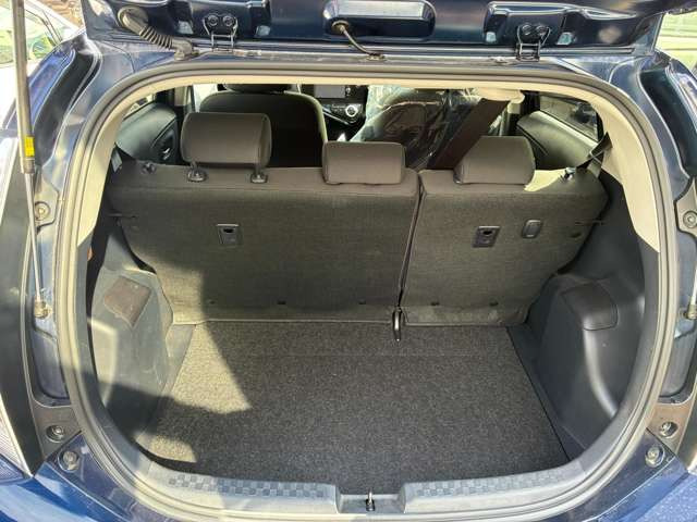 アクア1.5 S スタイルブラック