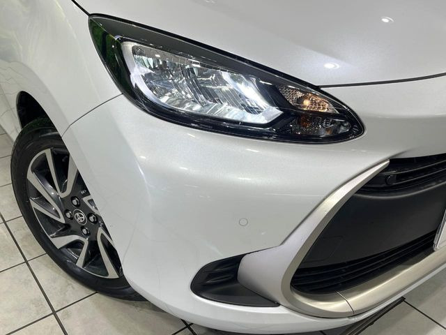 �yLED�w�b�h���C�g�z���V����ԑ��s�����ǍD�Ȏ��E���m�ۂ����S���ĉ^�]�ł��鍂�P�xLED�w�b�h���C�g�𑕔�!�_�����x�������A����d�͂��}�����Ă��܂��B