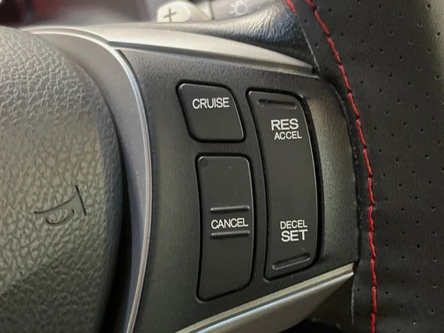 �y�N���[�Y�R���g���[���z�������H�����N���N���s�B�A�N�Z���𗣂��Ă���葬�x�ő��s���ł��A�������^�]���̕��S���y��!�����E�������ȒP�ȃX�C�b�`����Œ����ł��܂��B