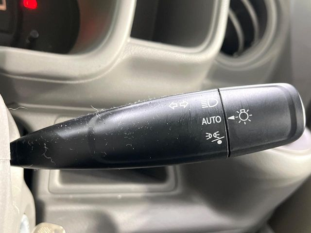 �y�I�[�g���C�g�z����̖��邳�ɉ����Ď����Ńw�b�h���C�g�̓_���E�������ł���@�\�ł�!���C�g�̕t���Y��E�����Y��Ȃǂ������Ȃ�A�J�̓���[���̑��s�����S!�g���l���ʉߎ����֗��ł��ˁ�