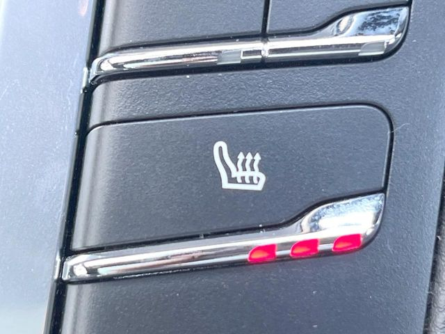 ���t�����g�V�[�g�q�[�e�B���O:�^�]�ȁE����ȋ��ɎO�i�K�Œ��߂��\�ȃV�[�g�q�[�^�[�𑕔����Ă���܂��B�G�߂��킸���K�ɂ��g�p���������܂��B