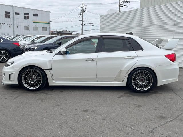 ☆全国のネクステージからお取り寄せが可能※!遠方の店舗に展示してあるクルマが気になる場合も、最寄りの店舗でご覧いただくことが可能です!是非私たちに要望をお聞かせください!※別途費用