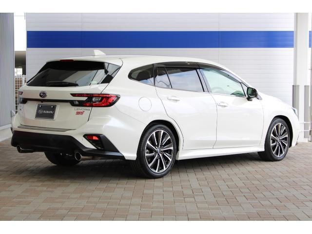 レヴォーグ1.8 STI スポーツ EX 4WD