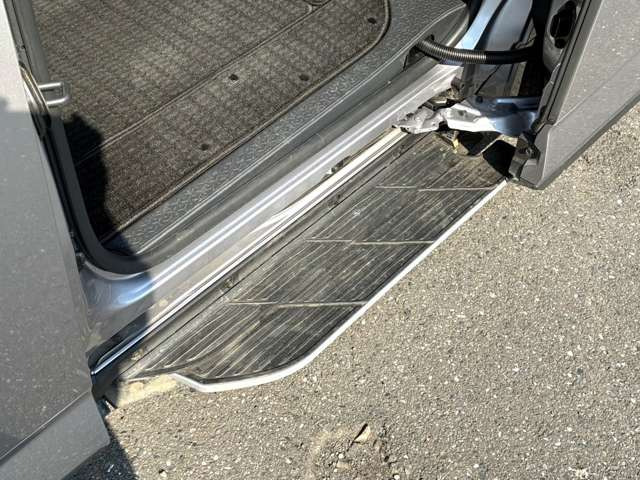 ノア2.0 X ウェルキャブ ウェルジョイン+助手席リフトアップチルトシート