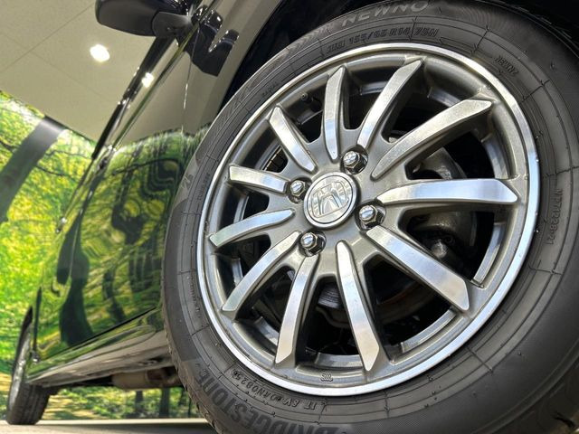 �y����14�C���`�A���~�z�C�[���z�O�ςɃ}�b�`���������A���~�z�C�[���𑕒����Ă���܂��B�e��ЊO�A���~�z�C�[����A�X�^�b�h���X�^�C�����戵�����Ă���܂��B���񂲑��k����������