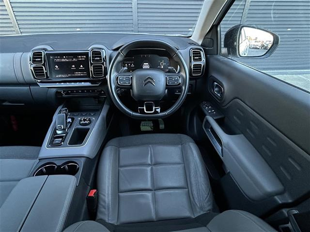 C5エアクロスSUVシャイン