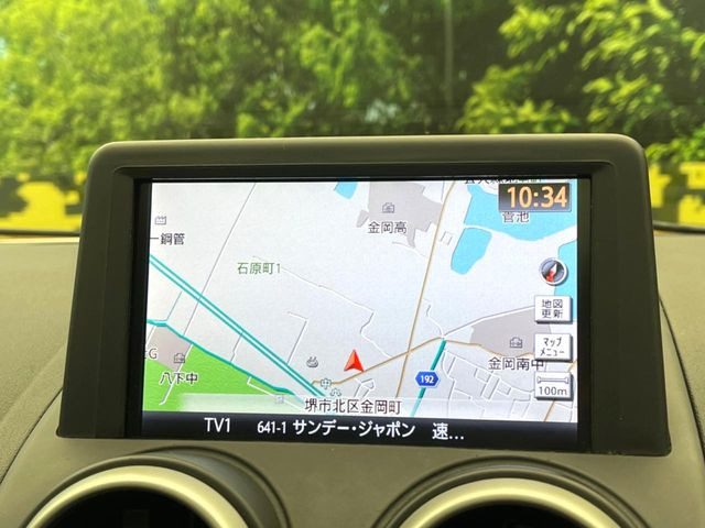 �y�����i�r�z�l�C�̏����i�r�𑕔����Ă���܂��B�i�r�̎g���₷���͂������A�I�[�f�B�I�@�\���[��!�L�����v�◷�s�͂������A�ʋ΂┃�����ȂǕ��i�̃h���C�u���y�����Ȃ�͂���