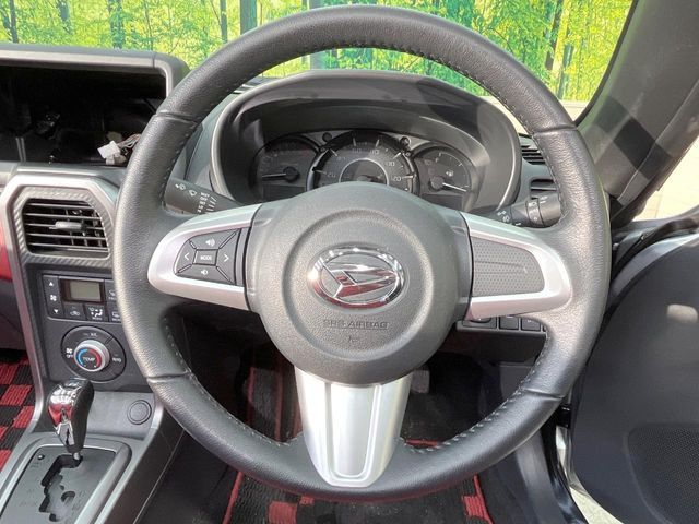 �y�����v�����X�e�A�����O�z�㎿�Ȋv���g�p���邱�ƂŁA��ɂ����������݂ƂĂ��^�]���₷���n���h���ł���