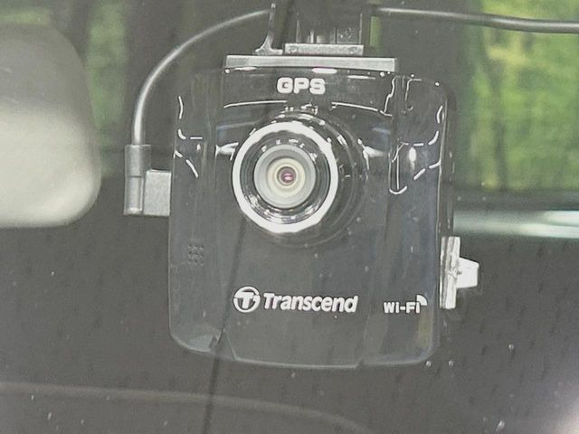 �y�h���C�u���R�[�_�[�z�h���C�u���R�[�_�[����!���s���͂������A������^�]�⎖�̂ɑ��������ہA�f���ŋL�^���A����̃��X�N�ɔ����܂��B���L�^�pSD�J�[�h�͂��q�l�����g�ł��������������K�v������܂��B