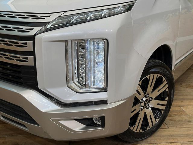 �yLED�w�b�h���C�g�z���V����ԑ��s�����ǍD�Ȏ��E���m�ۂ����S���ĉ^�]�ł��鍂�P�xLED�w�b�h���C�g�𑕔�!�_�����x�������A����d�͂��}�����Ă��܂��B