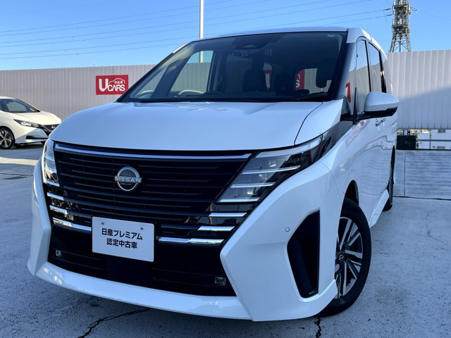 セレナ1.4 e-4ORCE ハイウェイスターV 4WD