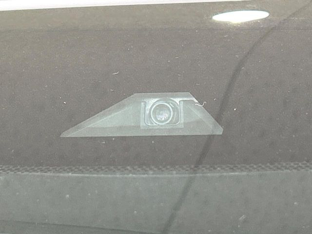 �y�v���N���b�V���Z�[�t�e�B�z�O���̎ԗ��������m���A�Փ˂������Ȏ��͌x��Œ��ӂ𑣂��A�u���[�L�𓥂ޗ͂��T�|�[�g�B�u���[�L�𓥂߂Ȃ������ꍇ�͏Փ˔�Q�y���u���[�L���쓮�A�Փˉ�����T�|�[�g���܂��B