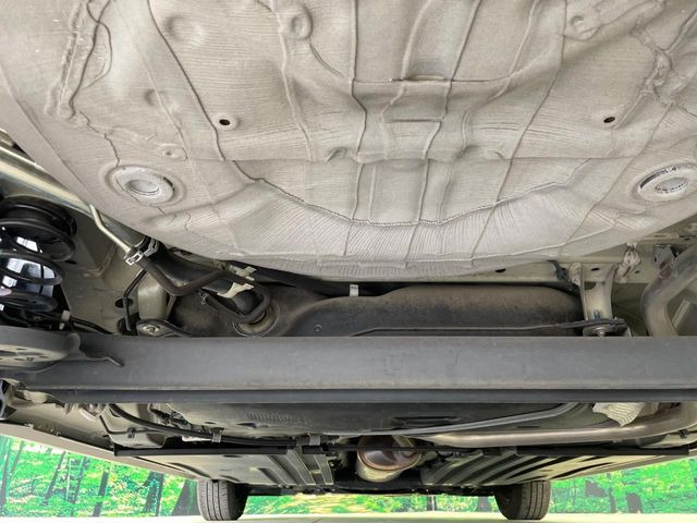 ����肪���ꂢ�Ȃ����ɁA�h�K���H�̎{�H���I�X�X���B�~��n��͂������A���ݕ��ɂ��Z���̕���A��Ń}�����E�E�B���^�[�X�|�[�c���������ɂ��D�]���������Ă���܂��B