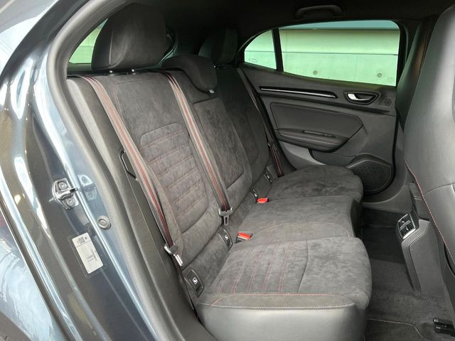 ���㕔���Ȃ��C�ɂȂ�悤�ȃL�Y�E�����ւ��蓙�A�傫�ȃ_���[�W�͂Ȃ��A�ǍD�ȏ�Ԃł��B