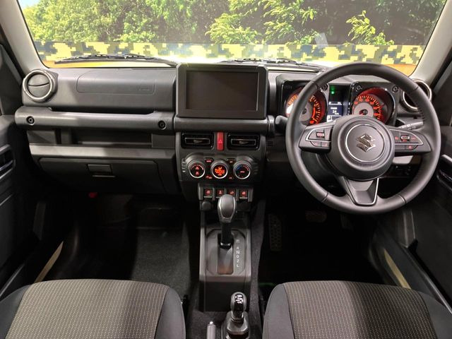 グループ総在庫数約30,000台!!全国の系列店からメーカー・車種問わずご紹介出来るので、あなたにピッタリのお車が見つかるはずです♪まずはお問い合わせ下さい☆