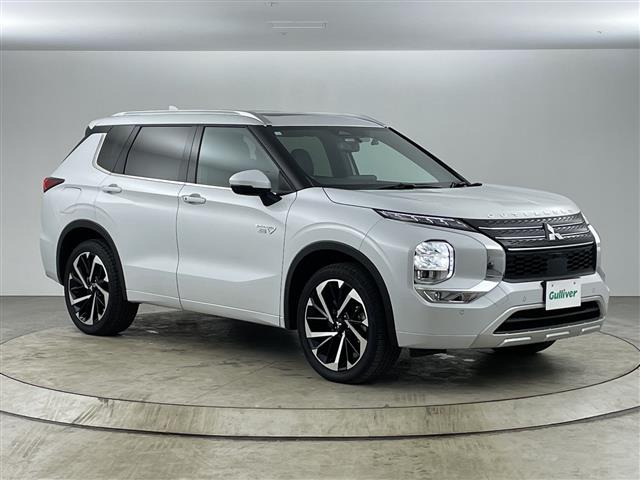 アウトランダーPHEV 2.4 P 4WD