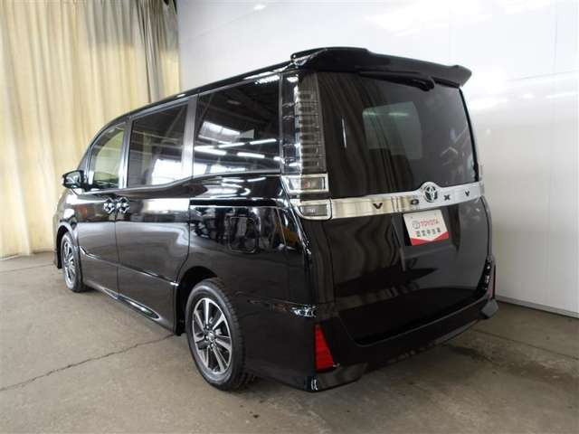 ヴォクシー2.0 ZS