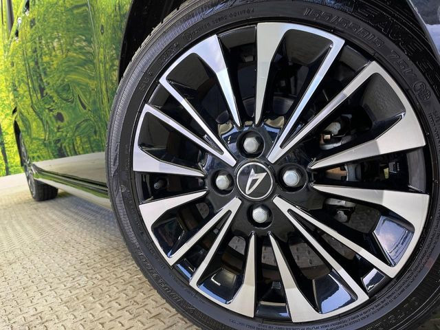 �y����15�C���`�A���~�z�C�[���z�O�ςɃ}�b�`���������A���~�z�C�[���𑕒����Ă���܂��B�e��ЊO�A���~�z�C�[����A�X�^�b�h���X�^�C�����戵�����Ă���܂��B���񂲑��k����������