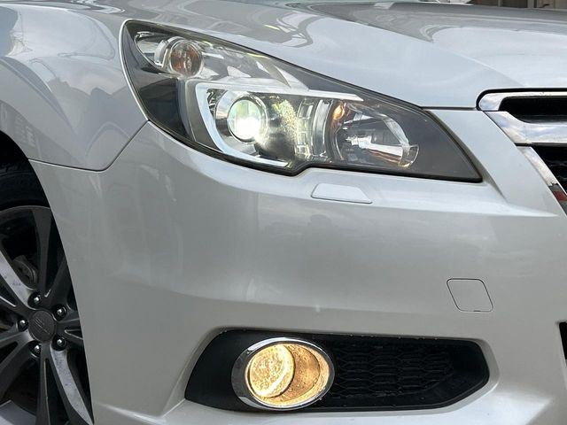 �yHID�w�b�h���C�g�z���ɖ��邭�O�����Ƃ炵�Ă����̂ŁA���V����Ԃ̑��s�������E�ǍD�ň��S���Ă���肢�������܂��B