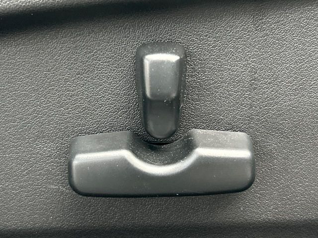 �y�p���[�V�[�g�z�X�C�b�`��ŊȒP�ɃV�[�g�̔��������\!�d��������͂�����܂���!���K�ȃV�[�g�|�W�V�����ɃZ�b�g���āA���K�ȃh���C�u�����y���݂��������B