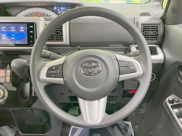 �y�X�e�A�����O�X�C�b�`�z�^�]���A�O������ڐ������炷���ƂȂ��A�I�[�f�B�I���̑��삪�\�ȕ֗��@�\!���S&���K�ȃh���C�u�����o���Ă���܂���