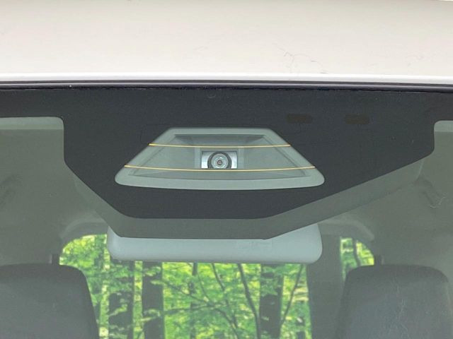 �y�X�Y�L �Z�[�t�e�B�T�|�[�g�z���s���ɑO���̎ԗ�����F�����A�Փ˂������Ȏ��͌x��ƃu���[�L�ŏՓˉ���Ɣ�Q�y�����A�V�X�g�B�����S�Ƀh���C�u�����y���݂��������܂��B