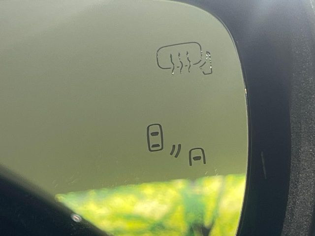 �y�u���C���h�X�|�b�g���j�^�[�z���s���A�h�A�~���[�̎��p�ɂȂ�₷���ӏ��Ɍ㑱�Ԃ��ڋ߂���ƃT�C�h�~���[�t�߂Ɍx����\���A�h���C�o�[�ɒ��ӊ��N�����Ă���܂��B