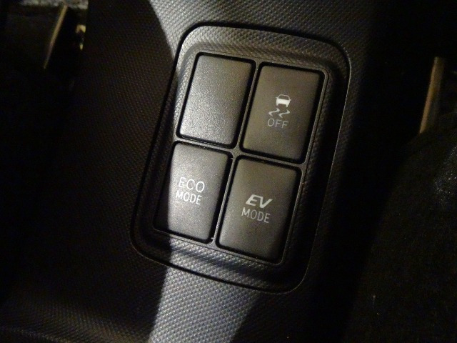 アクア1.5 X-URBAN