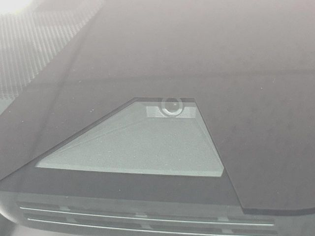 �y�v���N���b�V���Z�[�t�e�B�z�O���̎ԗ��������m���A�Փ˂������Ȏ��͌x��Œ��ӂ𑣂��A�u���[�L�𓥂ޗ͂��T�|�[�g�B�u���[�L�𓥂߂Ȃ������ꍇ�͏Փ˔�Q�y���u���[�L���쓮�A�Փˉ�����T�|�[�g���܂��B