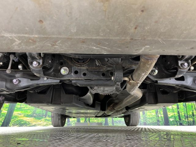 下回りがきれいなうちに、防錆加工の施工がオススメ。降雪地域はもちろん、沿岸部にお住いの方や、趣味でマリン・ウィンタースポーツをされる方にご好評いただいております。