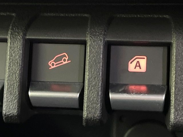 �y�_�E���q���A�V�X�g�z�}�ȍ⓹������Ƃ��Ɏ����Ńu���[�L�𐧌�A���̒ᑬ�x��ۂ��܂��B�ᓹ�∫�H�ȂǊ���₷���H�ʂ̉����ł��^�C�������b�N���Ȃ�������S!�n���h������ɏW���ł��܂�!