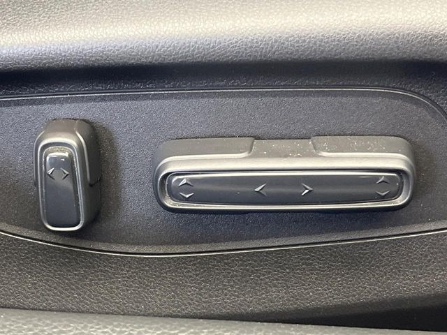 �y�p���[�V�[�g�z�X�C�b�`��ŊȒP�ɃV�[�g�̔��������\!�d��������͂�����܂���!���K�ȃV�[�g�|�W�V�����ɃZ�b�g���āA���K�ȃh���C�u�����y���݂��������B