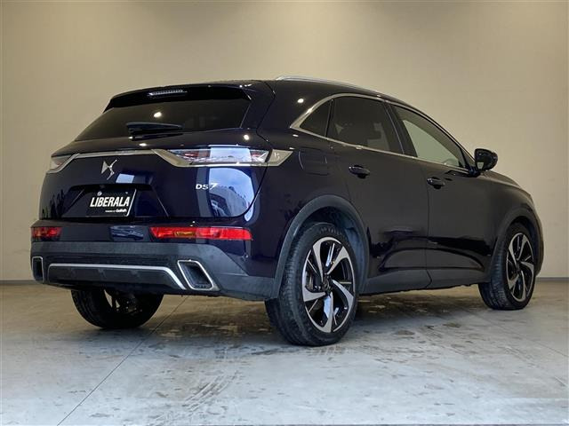 DS7クロスバックグランシック ブルーHDi ディーゼル