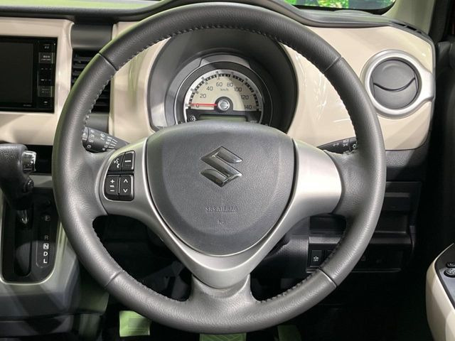 �y�����v�����X�e�A�����O�z�㎿�Ȋv���g�p���邱�ƂŁA��ɂ����������݂ƂĂ��^�]���₷���n���h���ł���