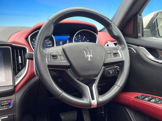 ���n���h�����̃X�������Ȃ��A���ꂢ�ȏ�Ԃ��ێ����Ă���܂��B�e�X�C�b�`���̓�����m�F�ς݂ł��B