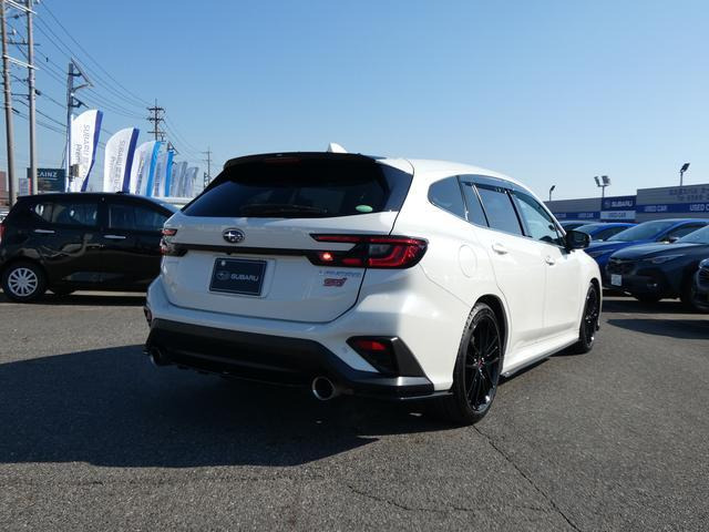 レヴォーグ1.8 STI スポーツ EX 4WD