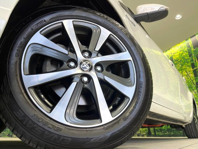 �y����15�C���`�A���~�z�C�[���z�O�ςɃ}�b�`���������A���~�z�C�[���𑕒����Ă���܂��B�e��ЊO�A���~�z�C�[����A�X�^�b�h���X�^�C�����戵�����Ă���܂��B���񂲑��k����������