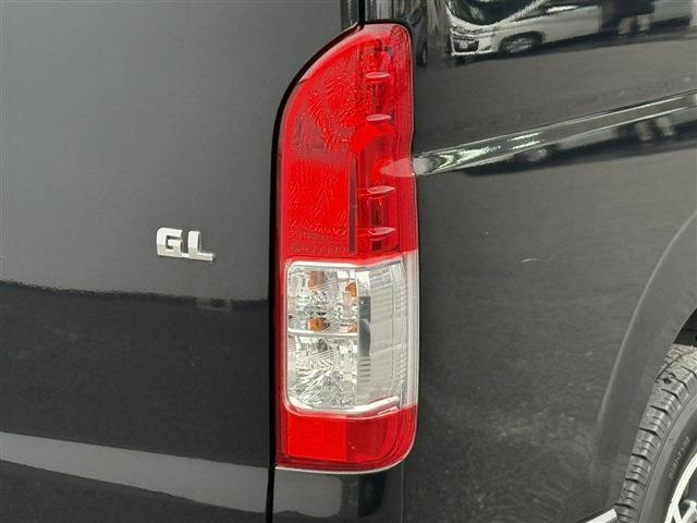 ���Ǝҗl�ւ̔̔��͂��f�肳���Ă��������܂��B �Ԍ������ԗ��̏ꍇ�́A�Ԍ����擾�������x�������z�ŕ\�����Ă���܂��B