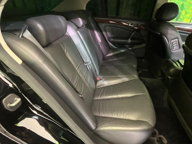 �㕔���Ȃ��C�ɂȂ�悤�ȃL�Y�E�����ւ��蓙�A�傫�ȃ_���[�W�͂Ȃ��A�ǍD�ȏ�Ԃł��B