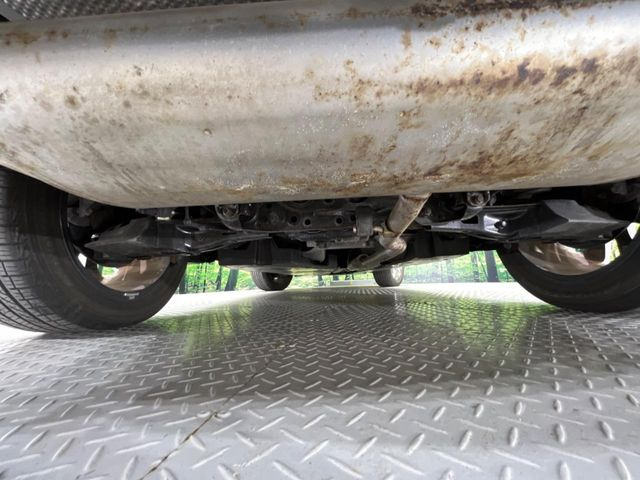 下回りがきれいなうちに、防錆加工の施工がオススメ。降雪地域はもちろん、沿岸部にお住いの方や、趣味でマリン・ウィンタースポーツをされる方にご好評いただいております。