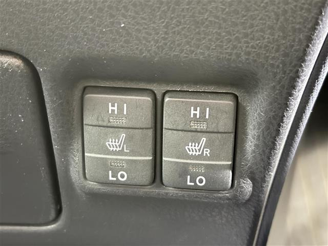 ヴォクシー1.8 ハイブリッド V