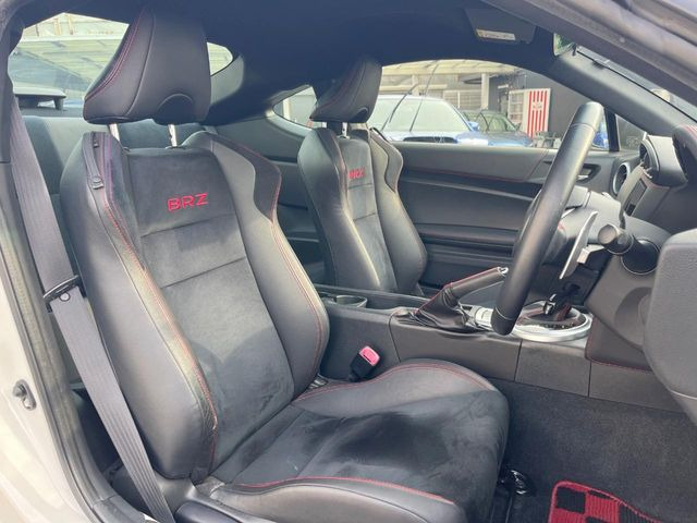 �yOP�v/�A���J���^�[���R���r�V�[�g�z�z�[���h���ɗD��A�J�[�u���̑̂������}�����Ă���܂��B�܂��A�̂Ƀt�B�b�g���邩�獘��w�������ɂ����A�����O�h���C�u�⍂�����s�ł����K�ɂ�