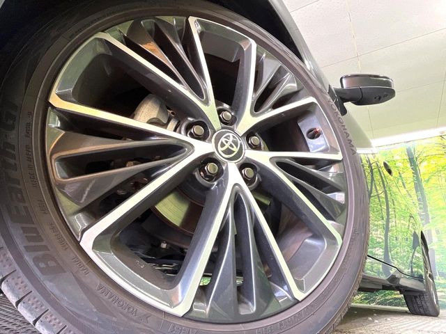 �y����19�C���`�A���~�z�C�[���z�O�ςɃ}�b�`���������A���~�z�C�[���𑕒����Ă���܂��B�e��ЊO�A���~�z�C�[����A�X�^�b�h���X�^�C�����戵�����Ă���܂��B���񂲑��k����������