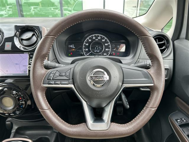 ノート1.2 e-POWER メダリスト