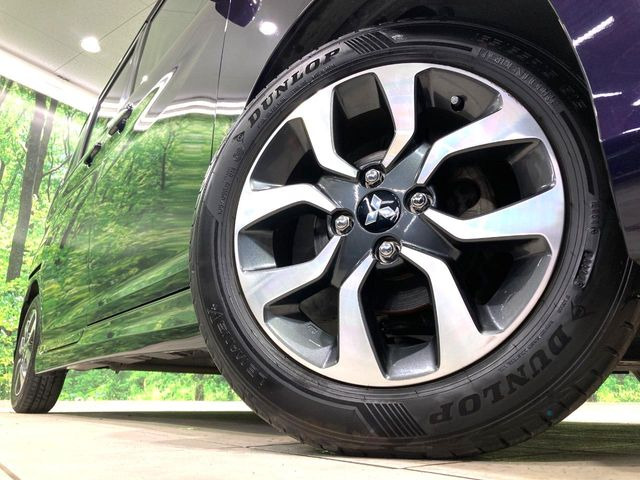 �y����15�C���`�A���~�z�C�[���z�O�ςɃ}�b�`���������A���~�z�C�[���𑕒����Ă���܂��B�e��ЊO�A���~�z�C�[����A�X�^�b�h���X�^�C�����戵�����Ă���܂��B���񂲑��k������