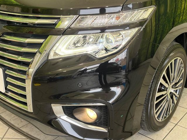 �yLED�w�b�h���C�g�z���V����ԑ��s�����ǍD�Ȏ��E���m�ۂ����S���ĉ^�]�ł��鍂�P�xLED�w�b�h���C�g�𑕔�!�_�����x�������A����d�͂��}�����Ă��܂��B