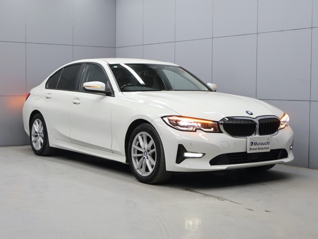 3シリーズセダン318i