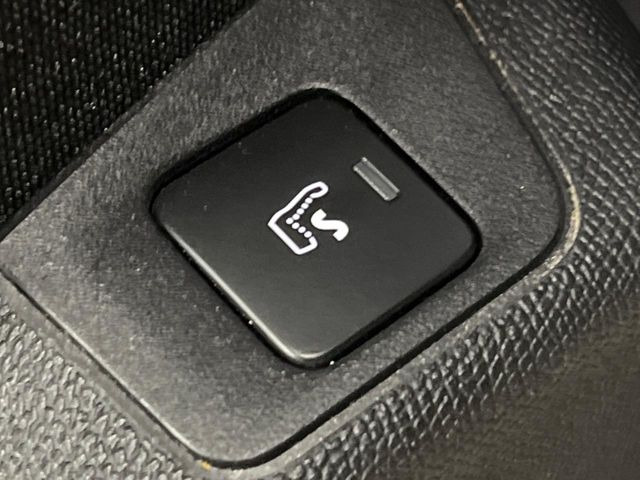 ���O�ȃ}�b�T�[�W�@�\�t�p���[�V�[�g:�������[�t���̃p���[�V�[�g�ł�!�V�[�g�ʒu��o�^���Ă����ƃ{�^����ŃV�[�g���ړ����܂�!�}�b�T�[�W�@�\�����ڂ����������̂���V�[�g�ł�!